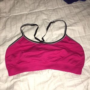 Sports bra